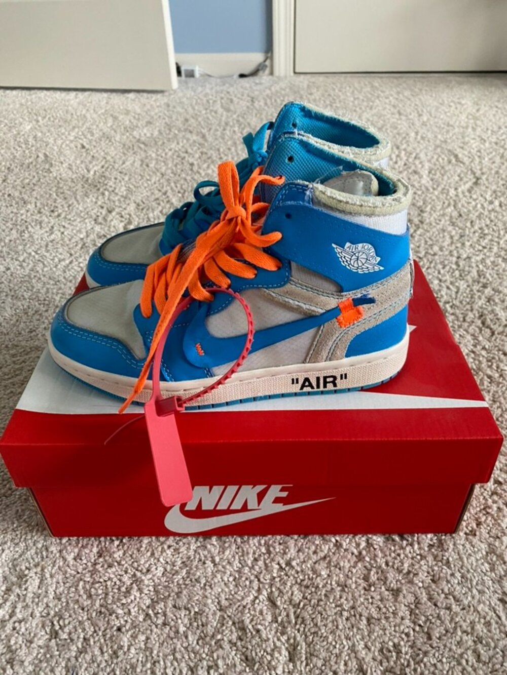 Nike shoes off white Air Jordan Retro 1